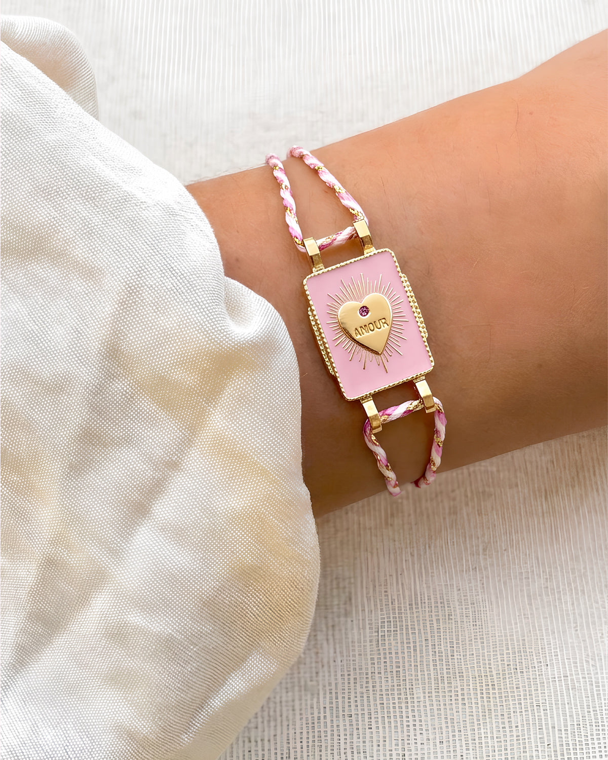 Bracelet Amour, cordon tressé