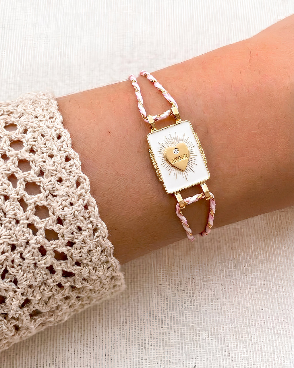Bracelet Amour, cordon tressé